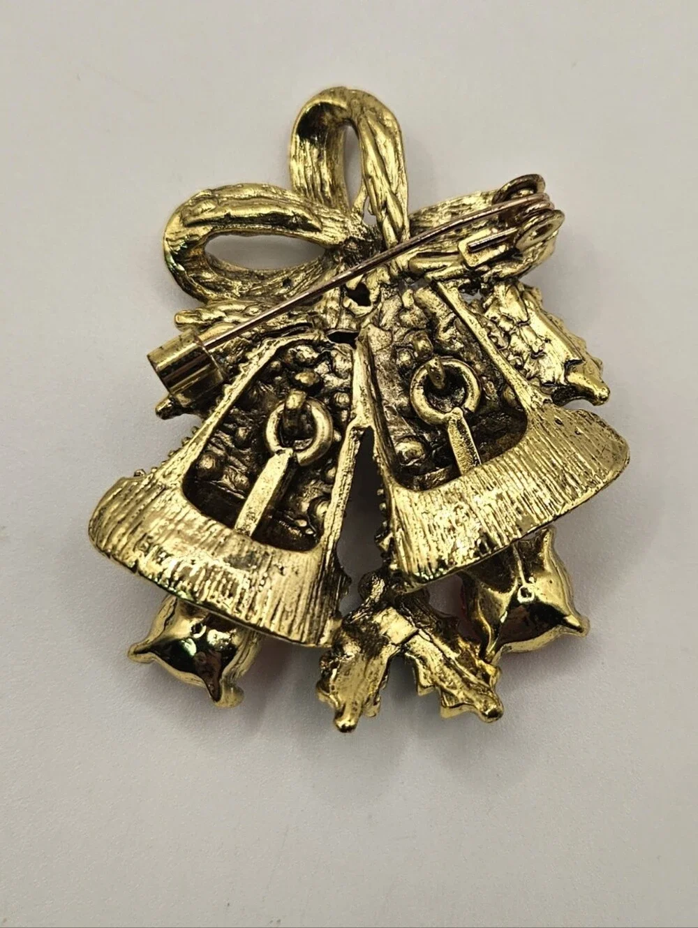 Vintage Christmas Bells Trembler Brooch Pin Moving Clapper Rhinestone Bow Jewelr